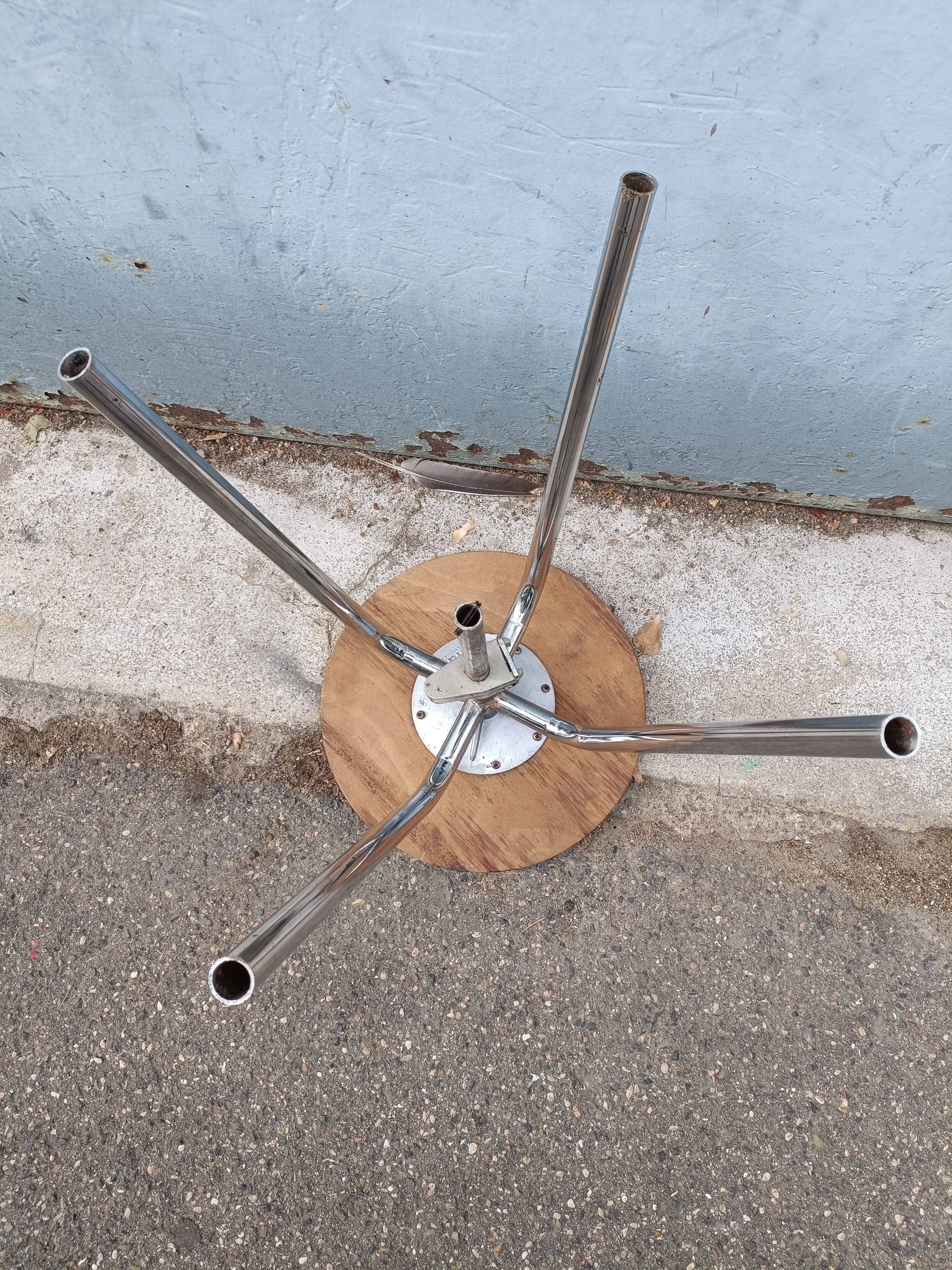 Vintage stool "jide"