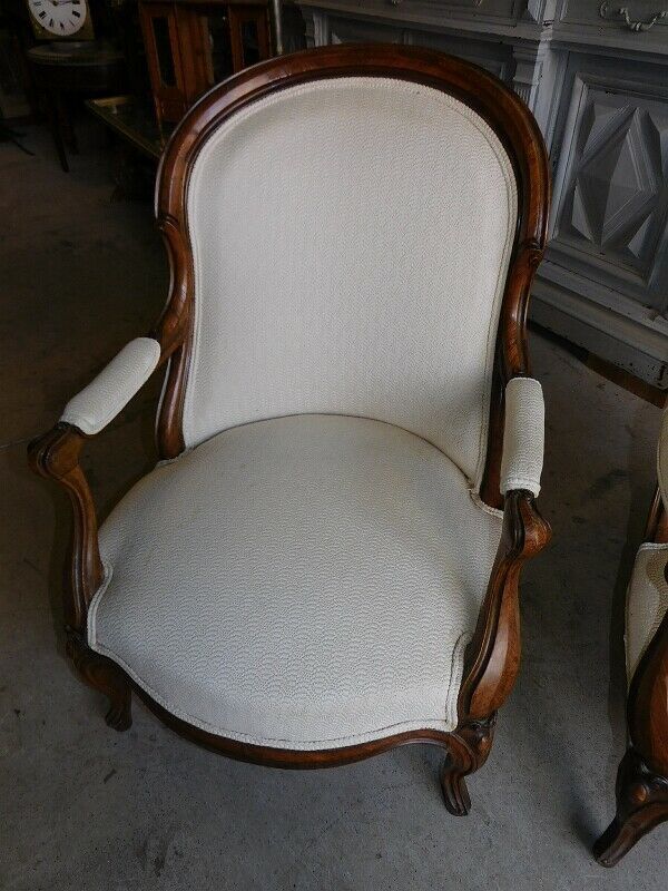 Pair of walnut armchairs mark from the 19th century
