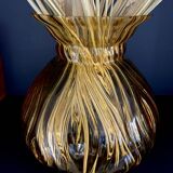 Vase en verre taillé