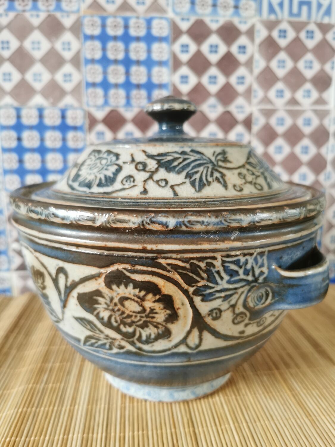 Sandstone tureen