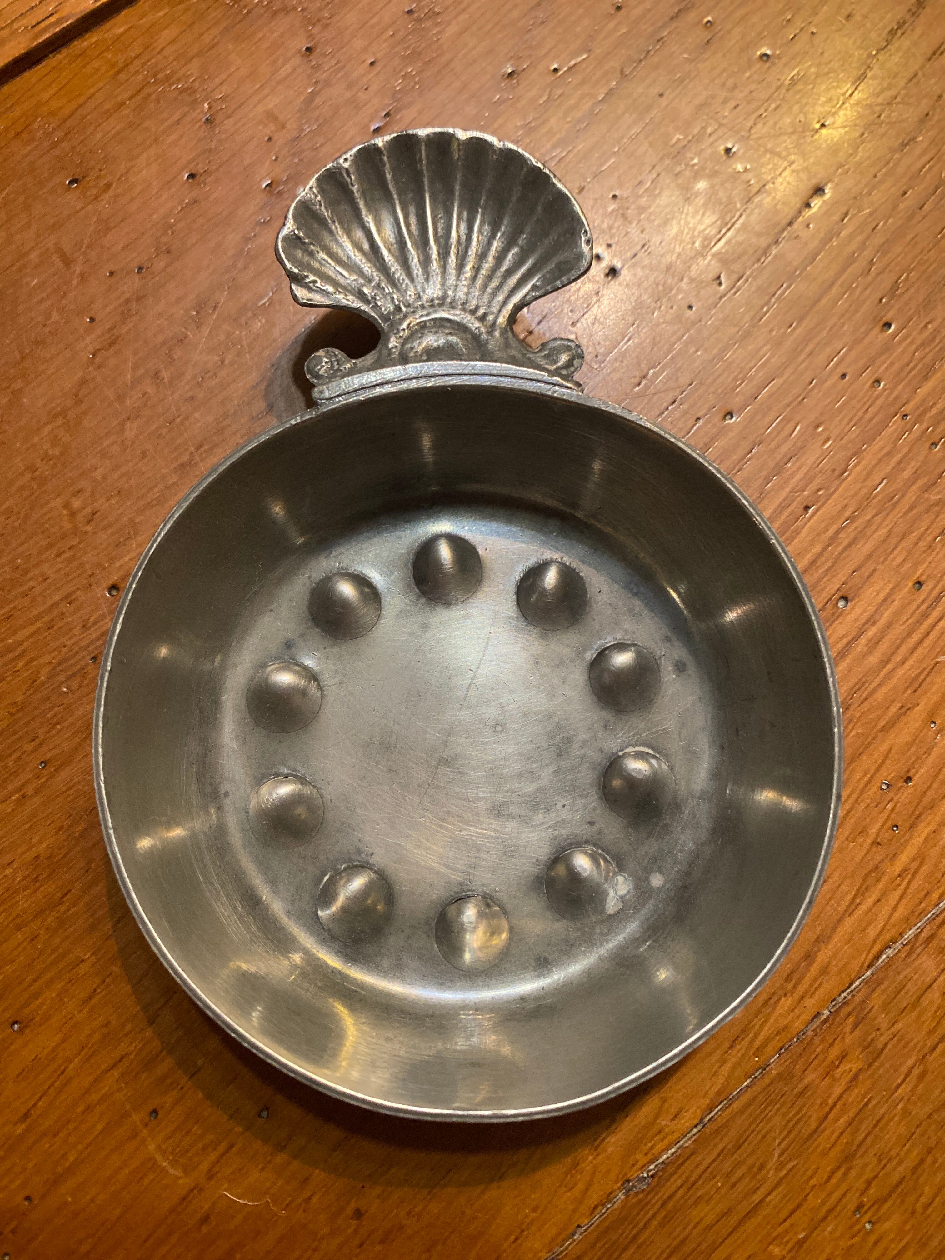 Taste a vintage tin wine