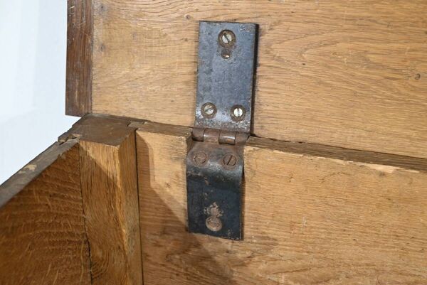 Coffre de communauté en chêne – fin XIXème