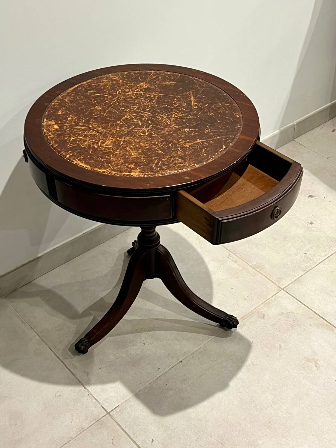 English Regency style pedestal table