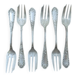 Set of 6 silver-plated oyster forks with floral decoration