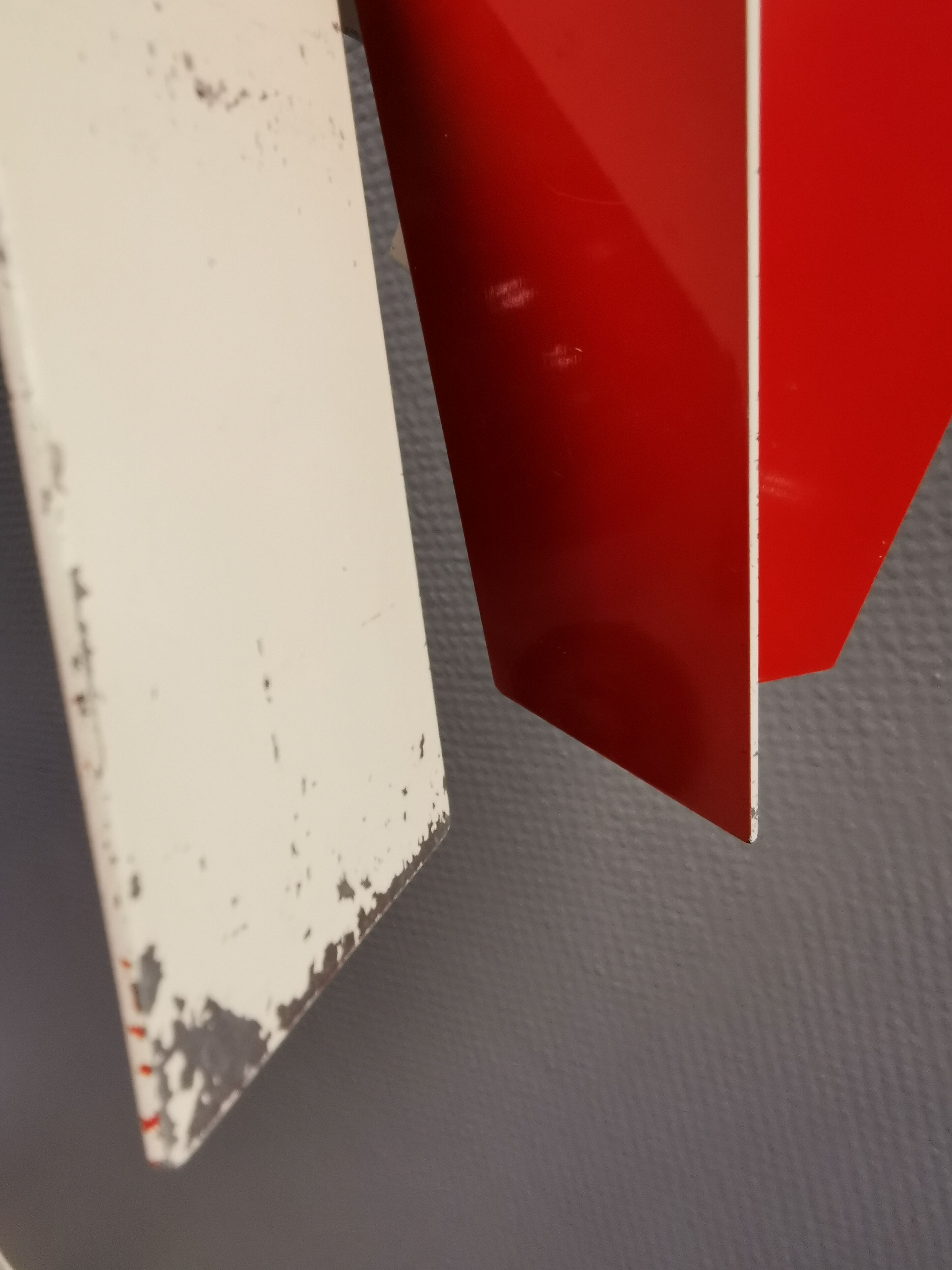 Danish hanging lamp model "Cocktail" consisting of 12 red/white aluminium slats