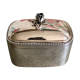 Box seed "rose" in silver metal