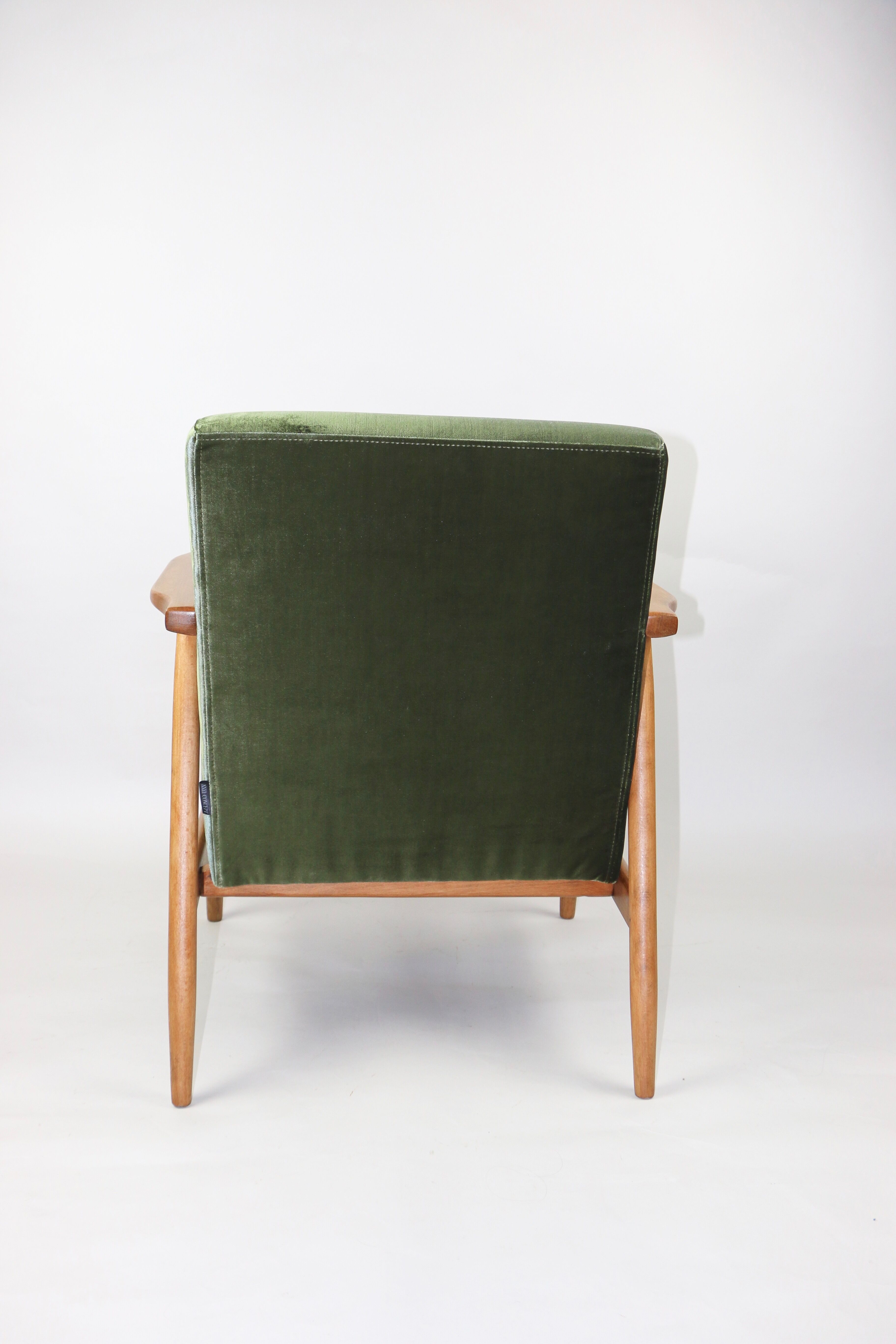 Vintage green velvet armchair, 1970