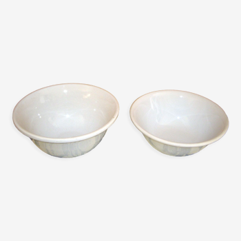2 porcelain mixing bowls (Made in France)