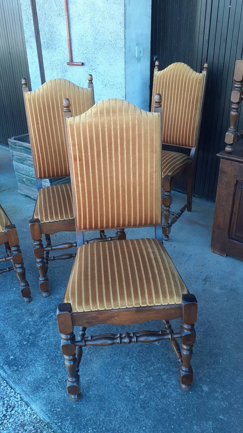 Louis XIII chairs