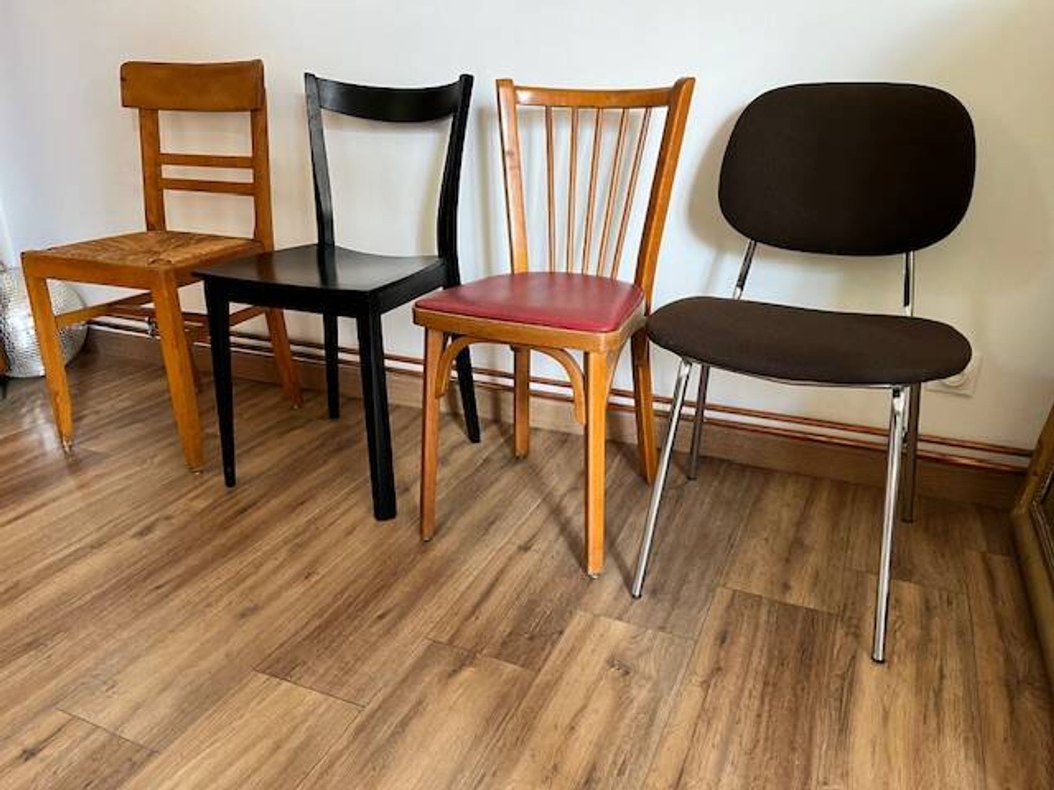 Set of 4 mismatched chairs