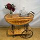 Chariot à boissons en noyer incrusté Sorrento vintage italien | Environ années 1970 | Coppe