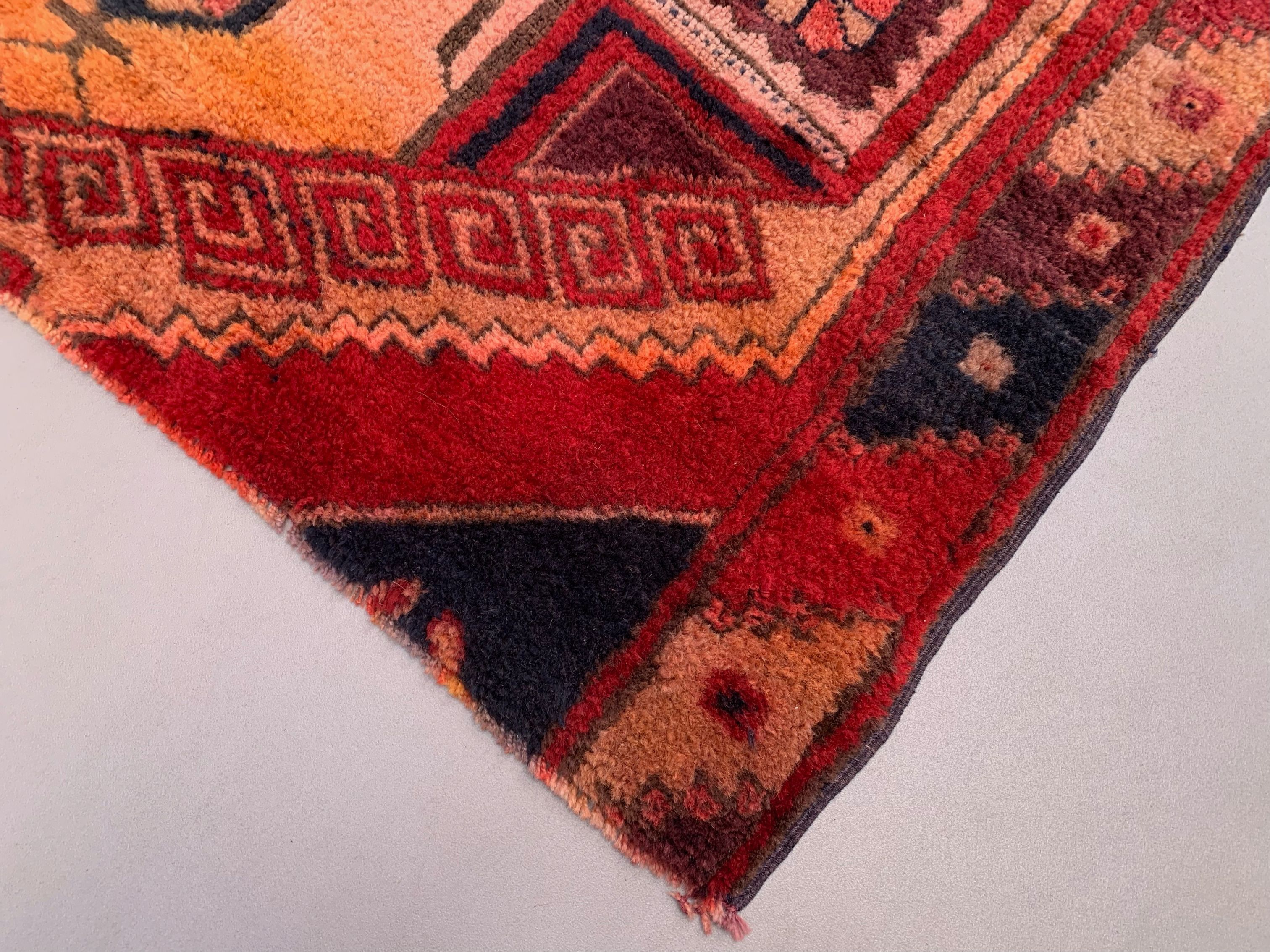 Western turkish rug 124x123cm