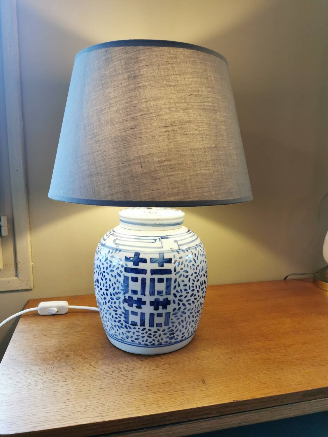 Antique Asian ginger jar lamp base