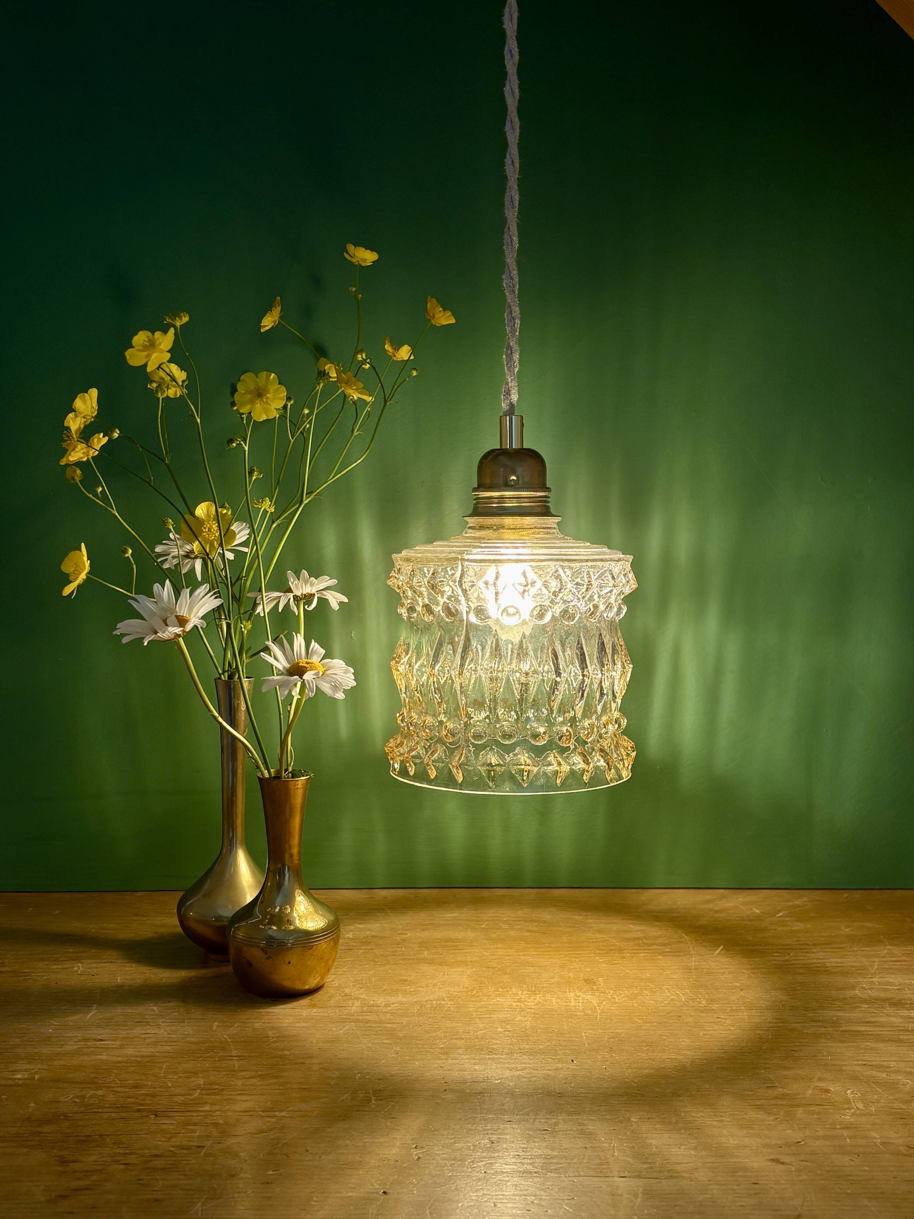 Vintage amber glass suspension globe