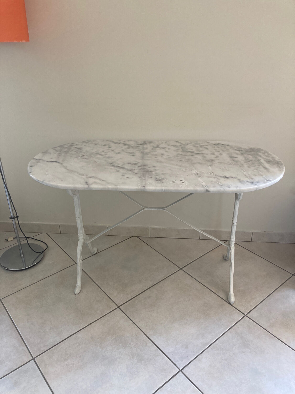 Table bistrot dessus marbre
