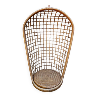 Chaise à suspendre