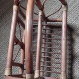 Porte revues en rotin