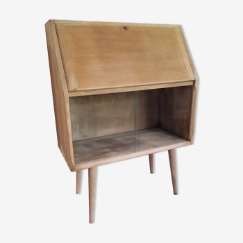 Bureau secrétaire scandinave