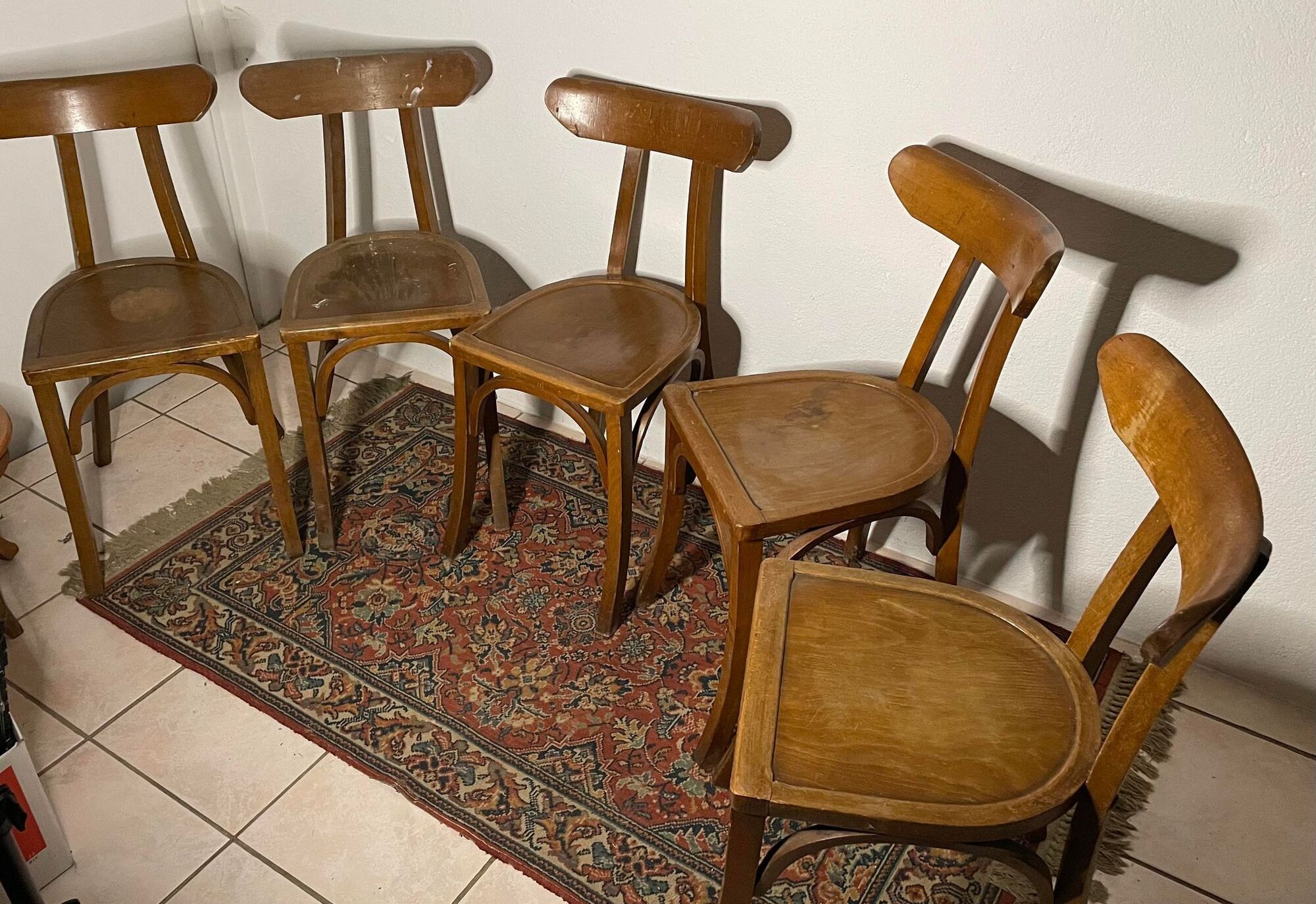 Set of 5 old wooden bistro chairs vintage "banana" folders