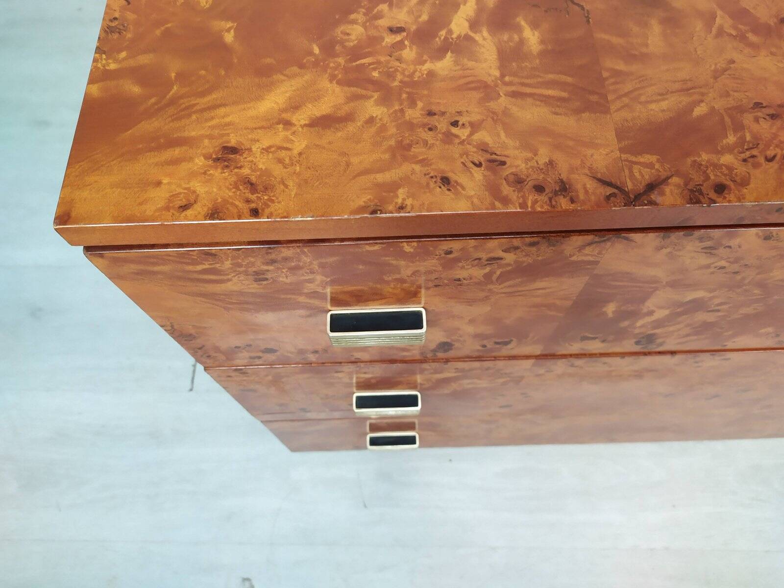 Commode à tiroirs vintage en loupe d'amboine, 1970s