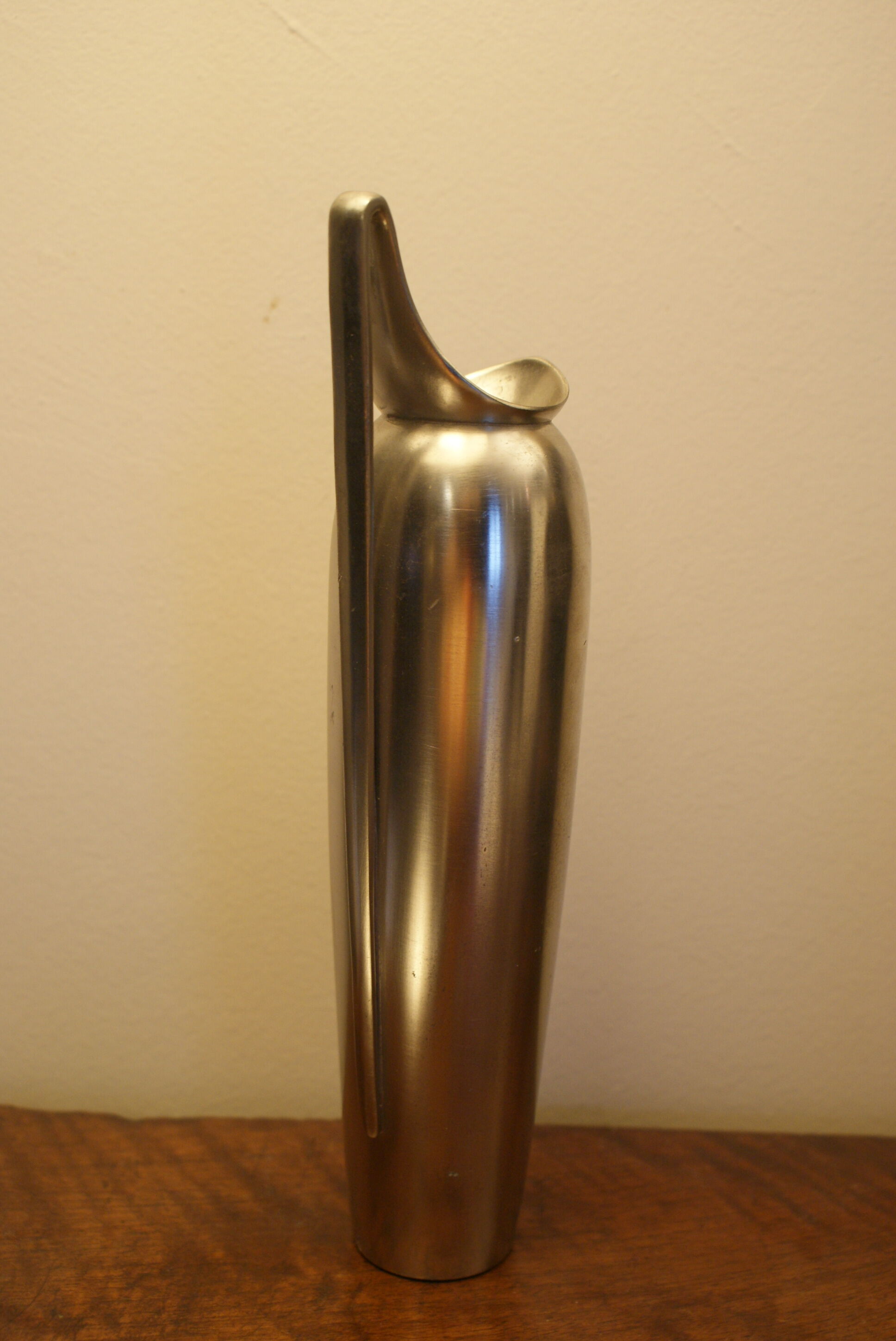 Metawa Tin Pitcher Vase - Holland
