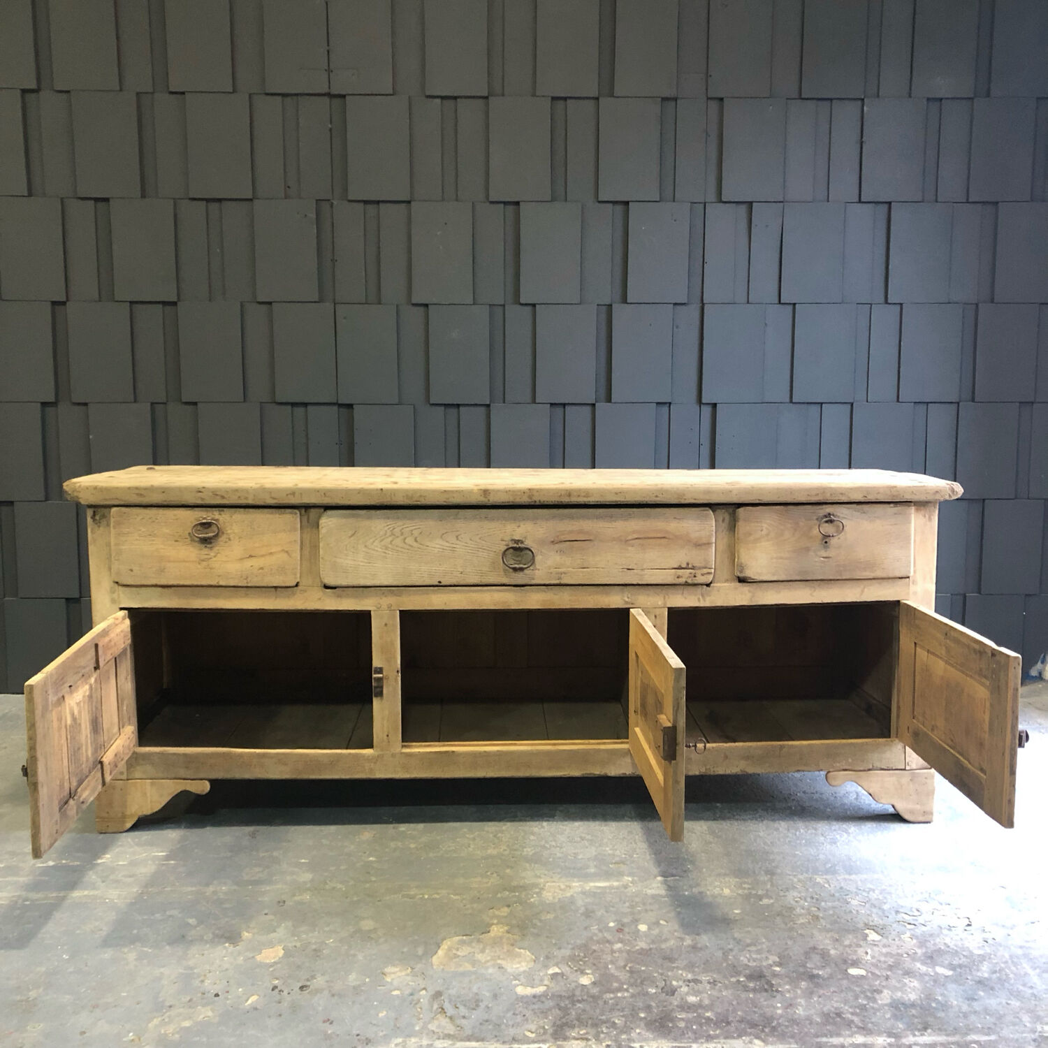 Wooden counter XIXth