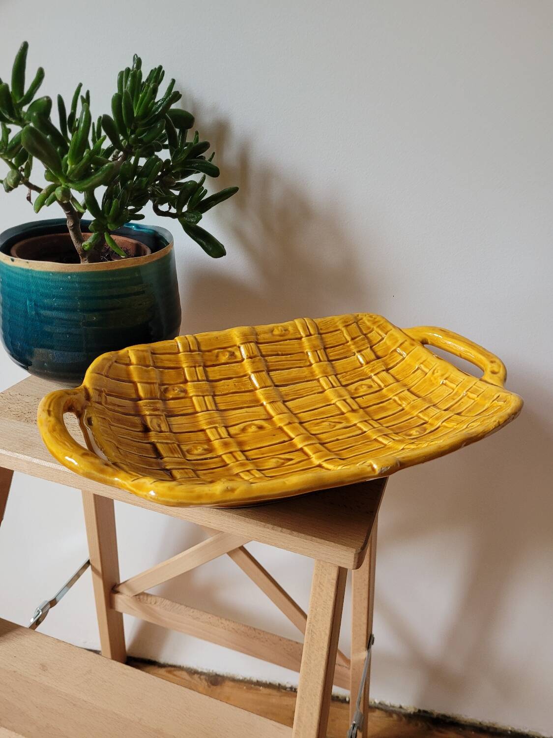 Vallauris fruit dish / bowl