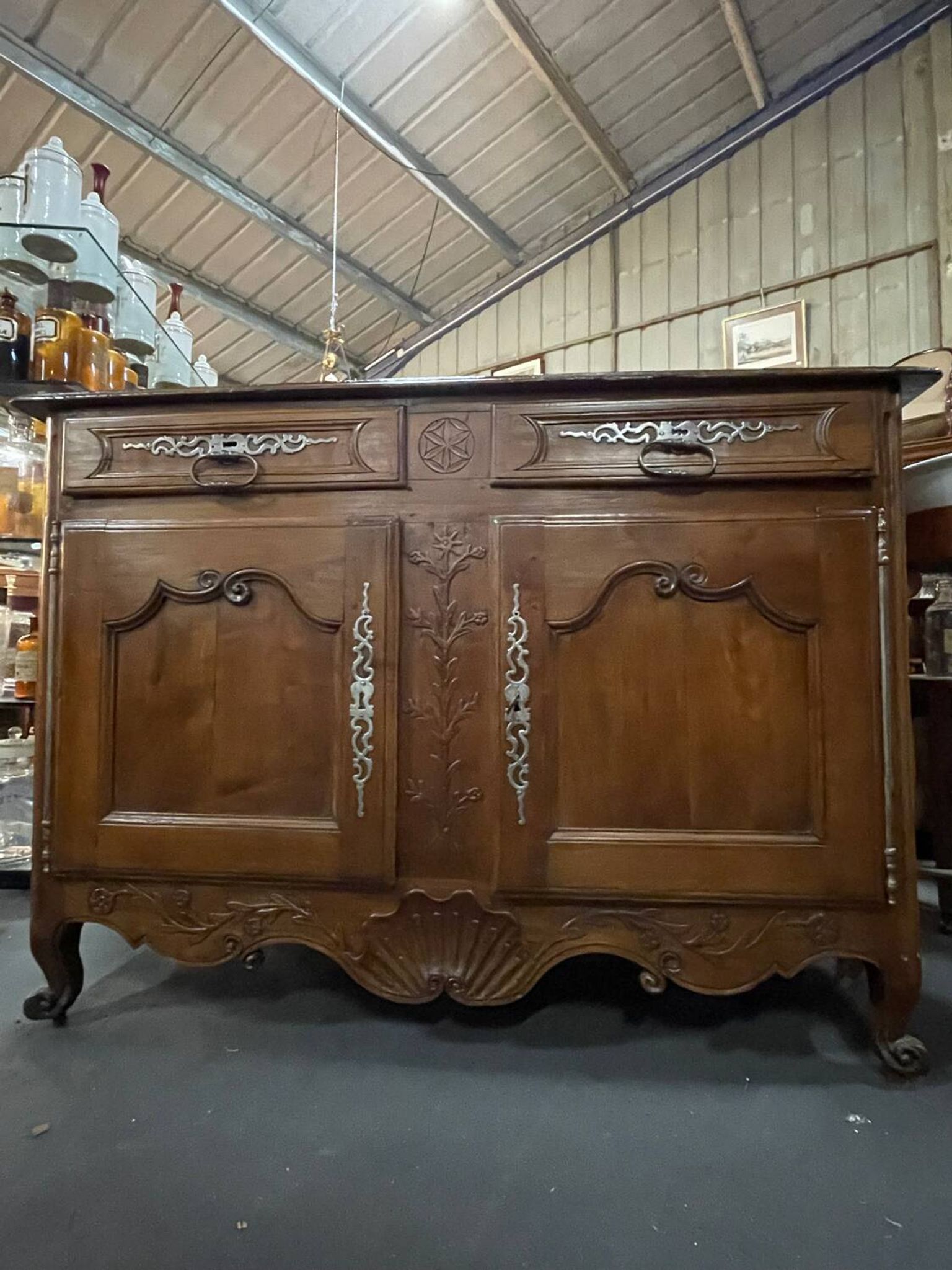 Buffet Louis XV