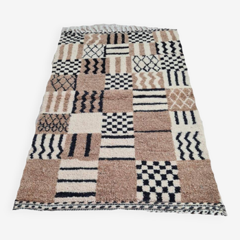 Handmade wool Berber rug 150 x 100 cm