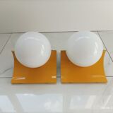 Duo vintage wall lamps