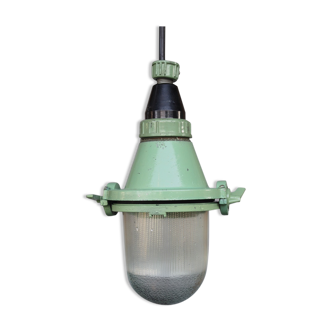 Lampe baladeuse industrielle