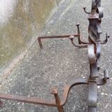 Pair of fleur-de-lys pattern andiron