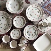 Service complet de dîner, thé et café « Petite Fleur » de Villeroy & Boch pour six personnes