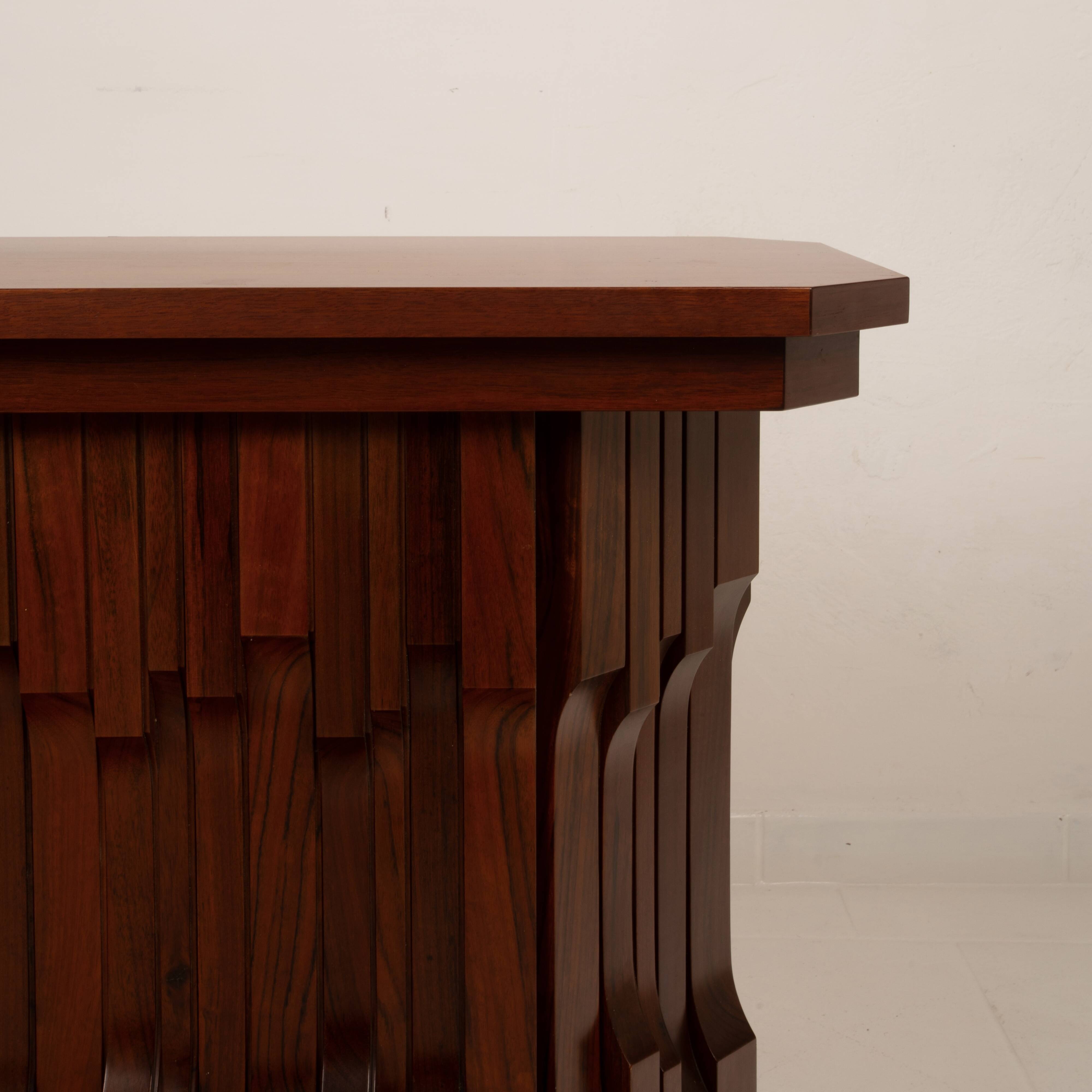 Sculptural multifunctional “Norman” base by Luciano Frigerio — Unique piece