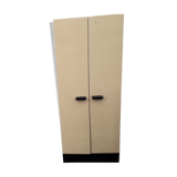 Metal cabinet