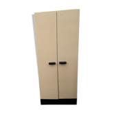 Metal cabinet