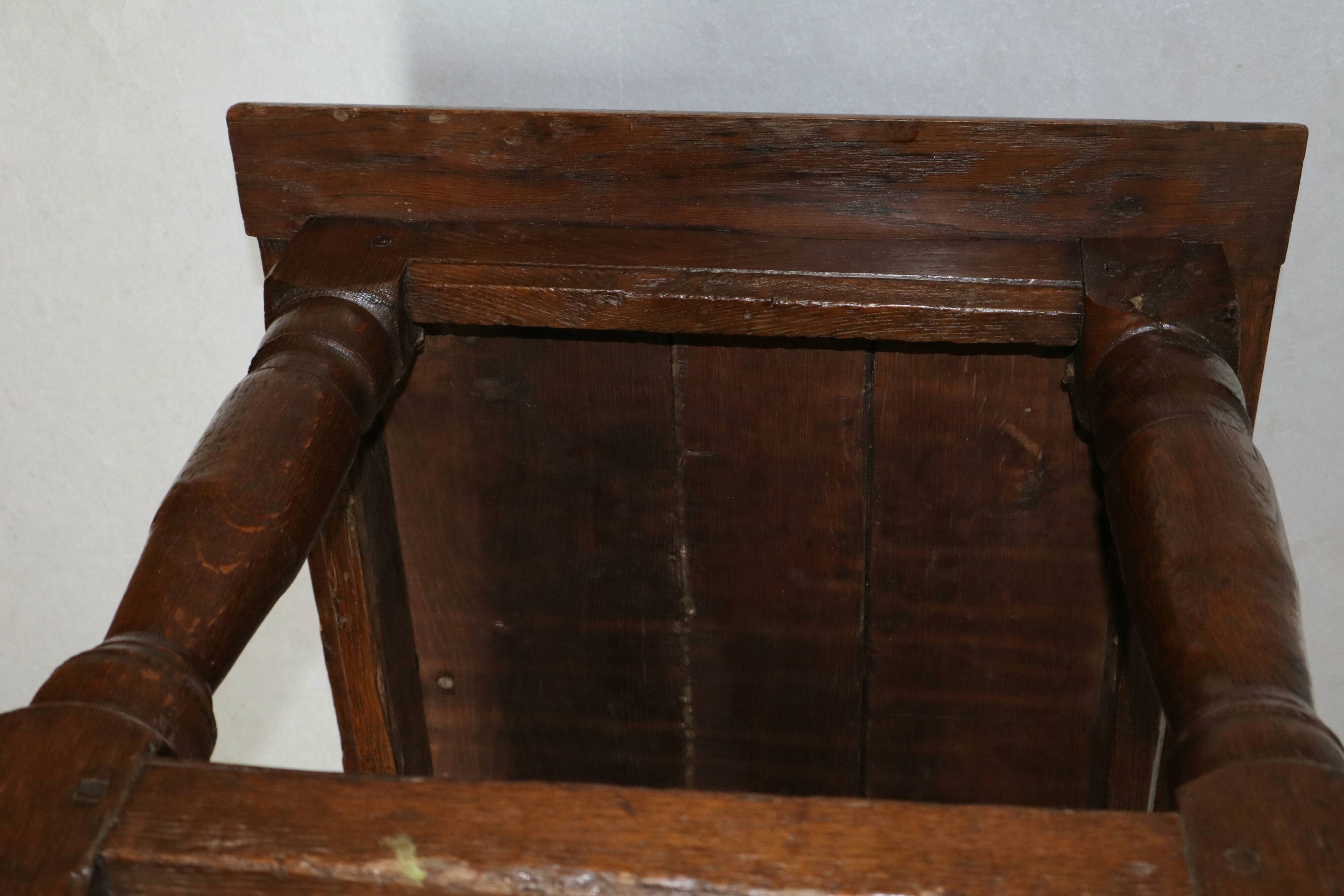 Oak coffee table 19th century