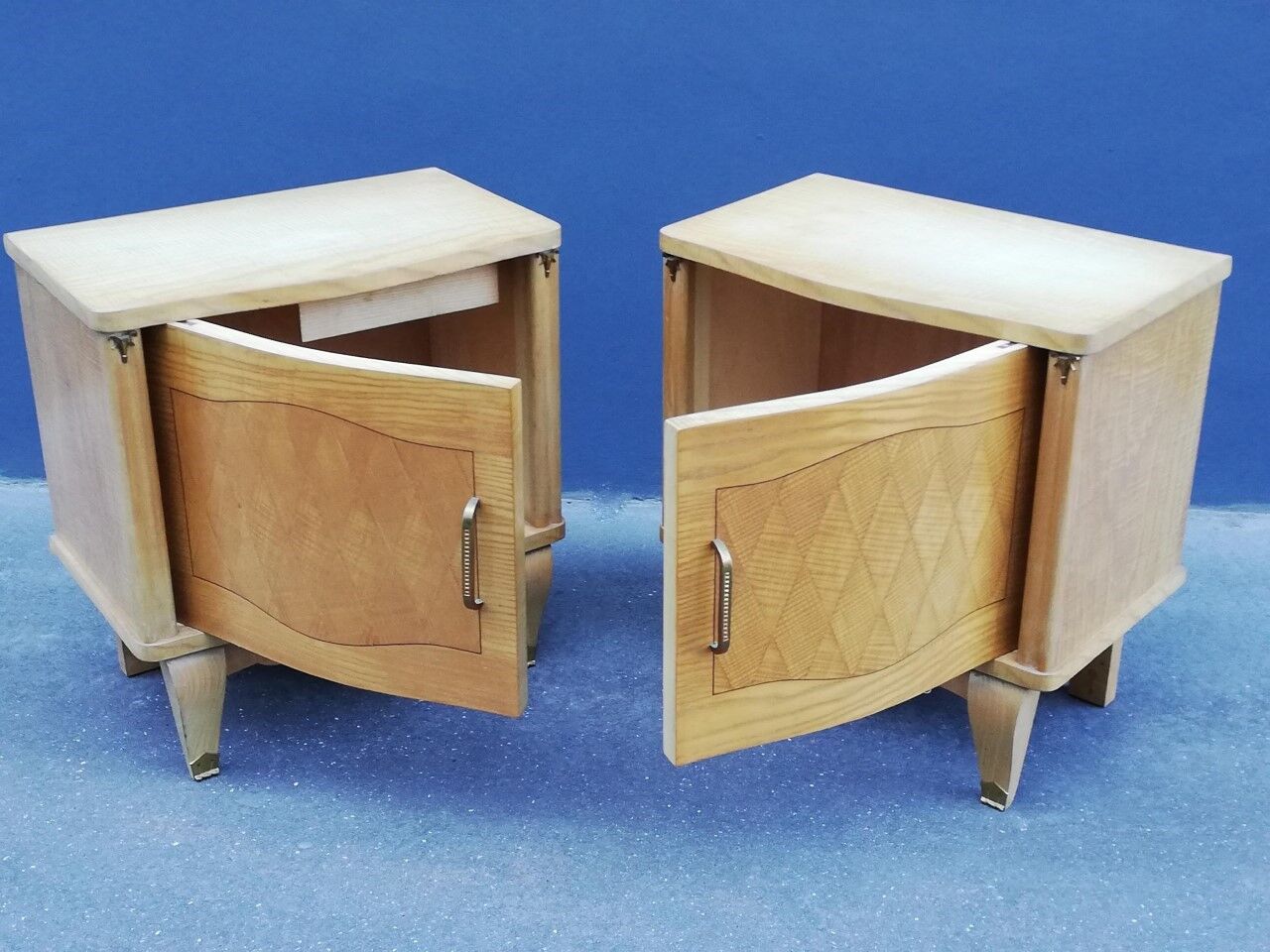 Pair of art deco bedside tables 40s