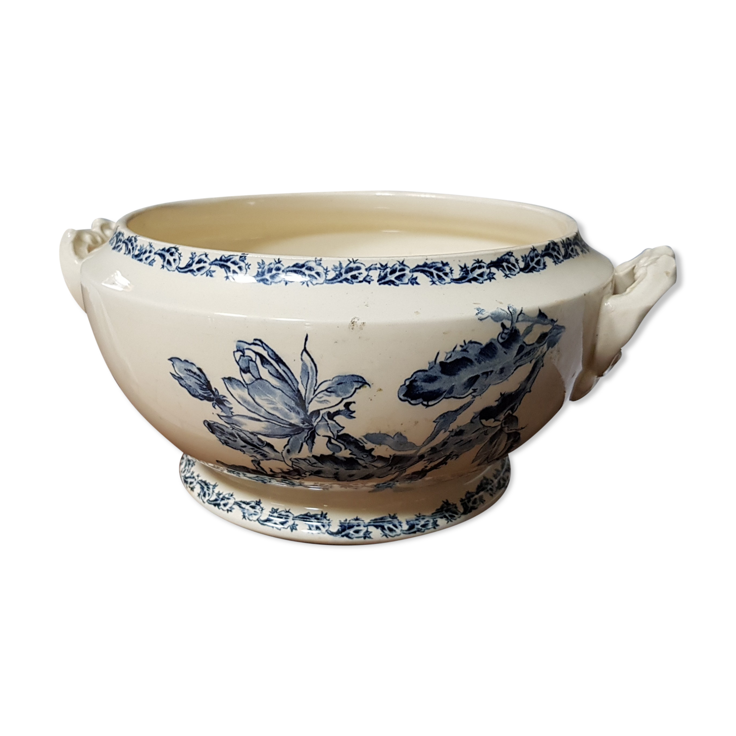 Degien opaque porcelain soup