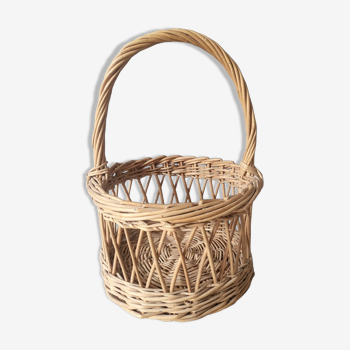 Wicker basket