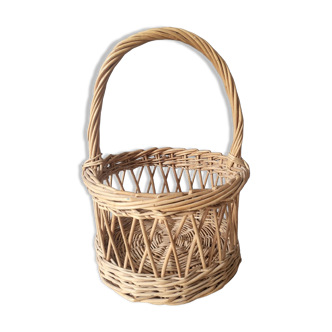 Wicker basket