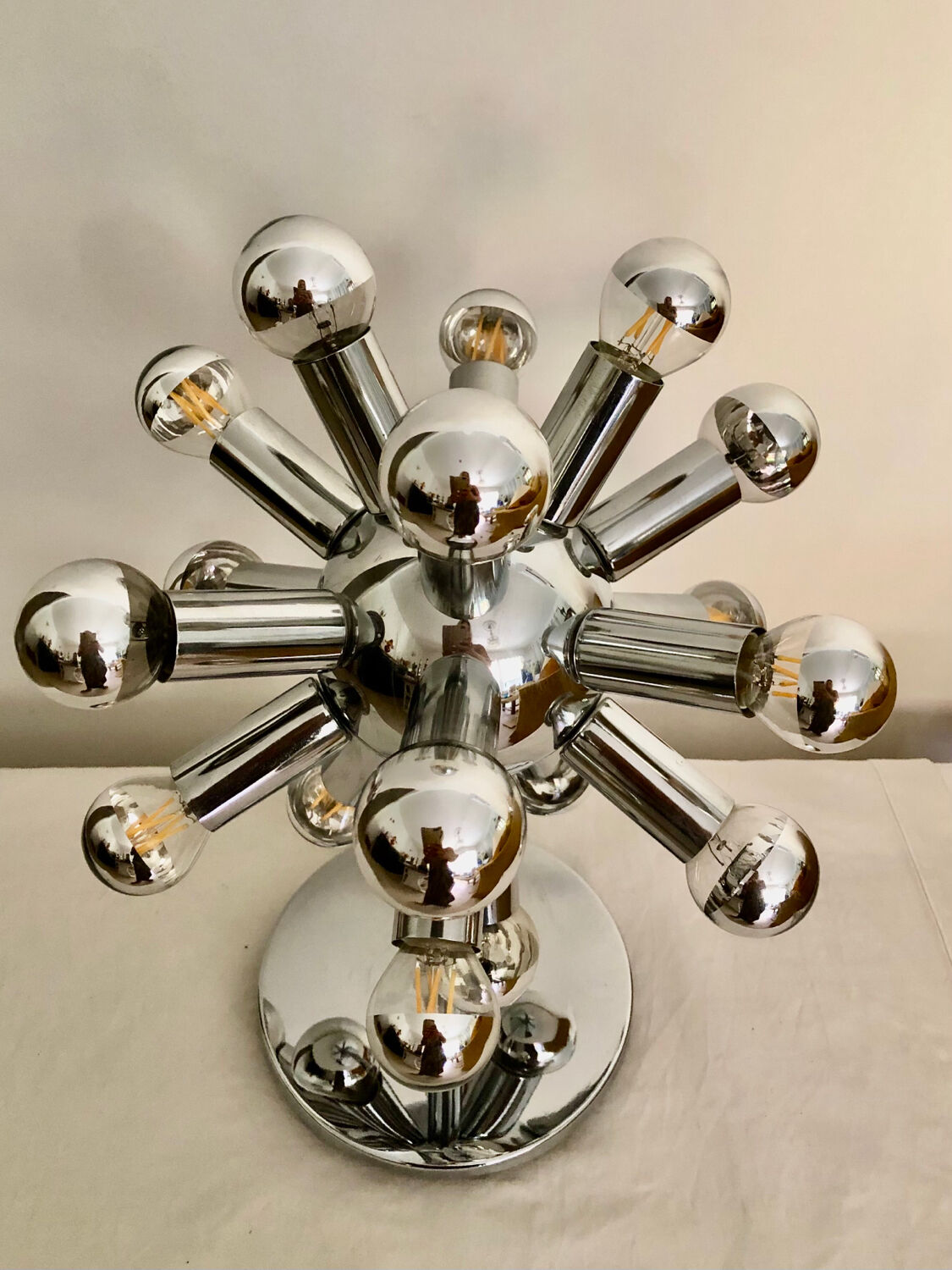 Sputnik designer table lamp
