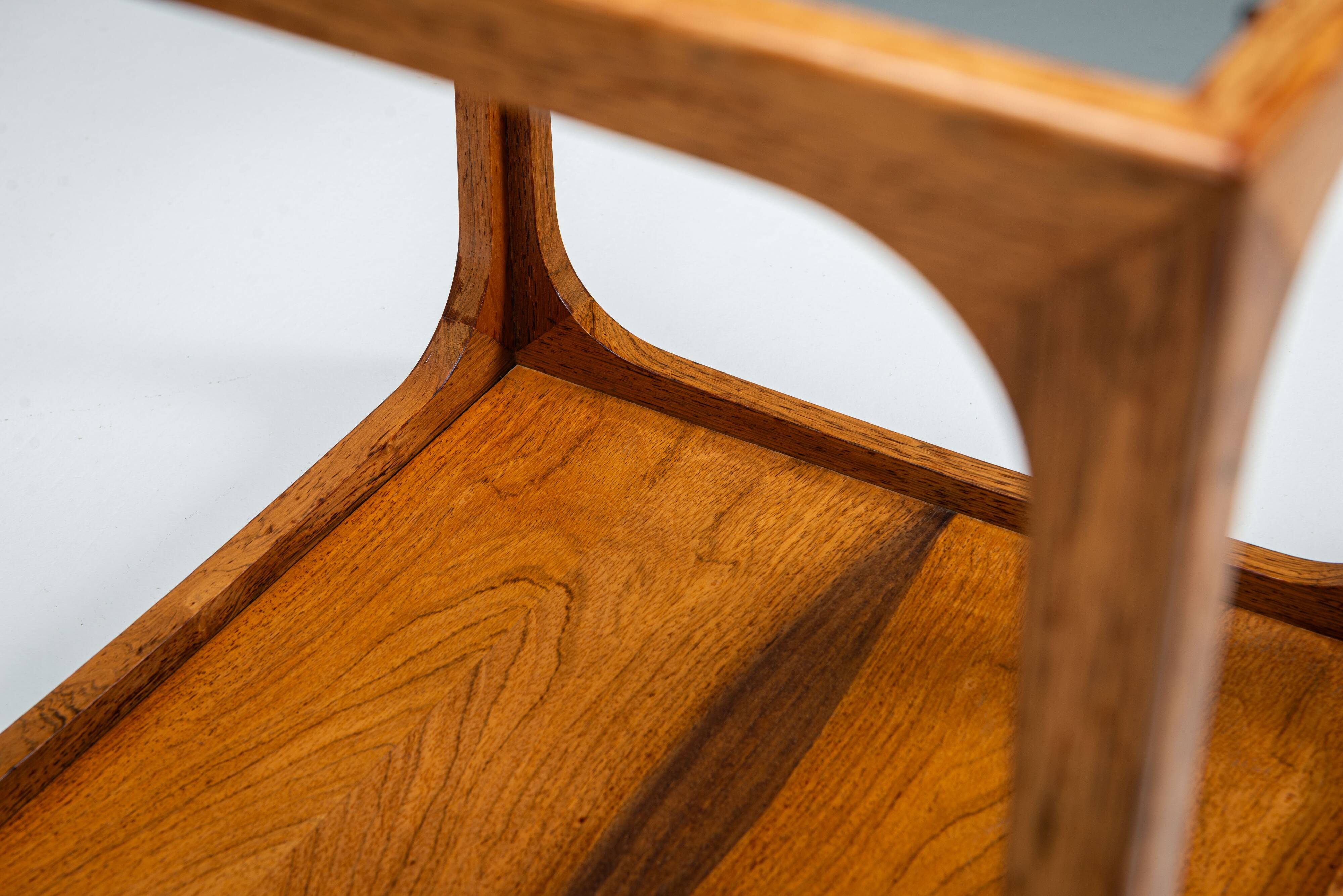 Jacob Brink sidetable in rosewood with smoked glass top