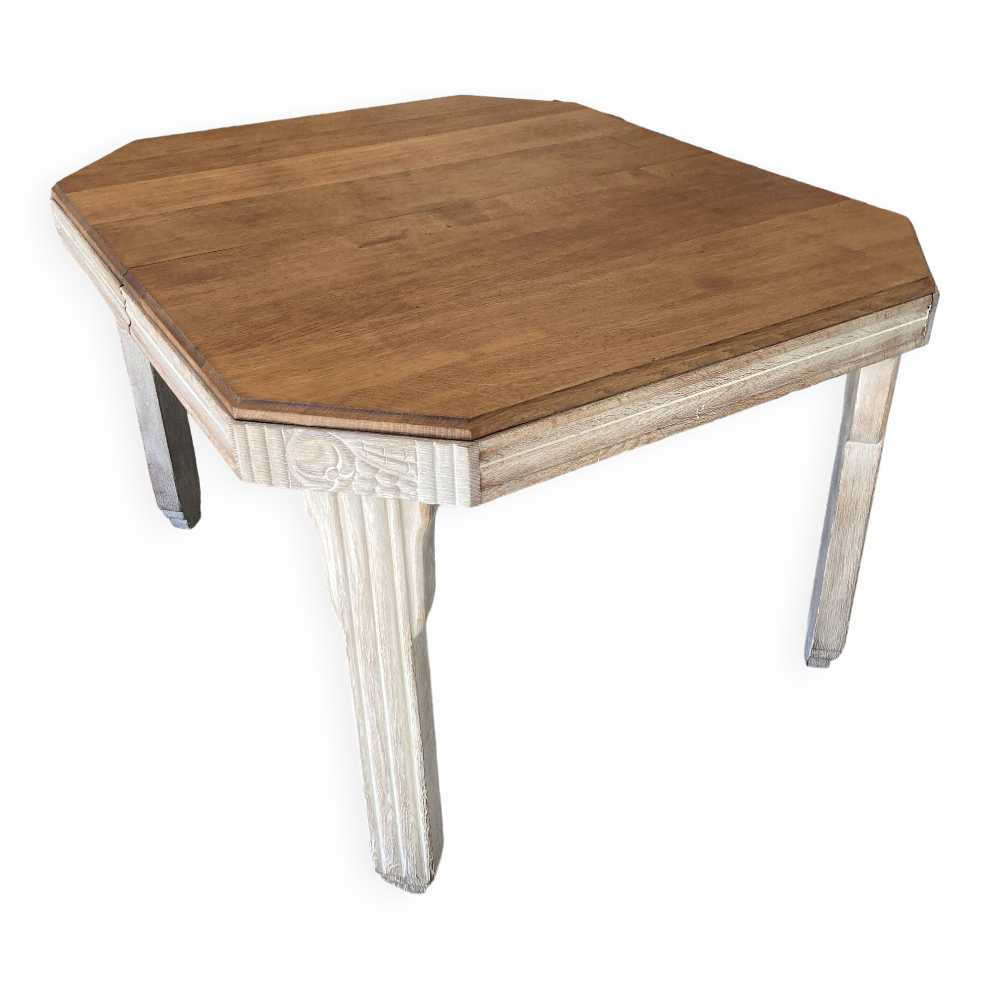 Refurbished extendable oak table