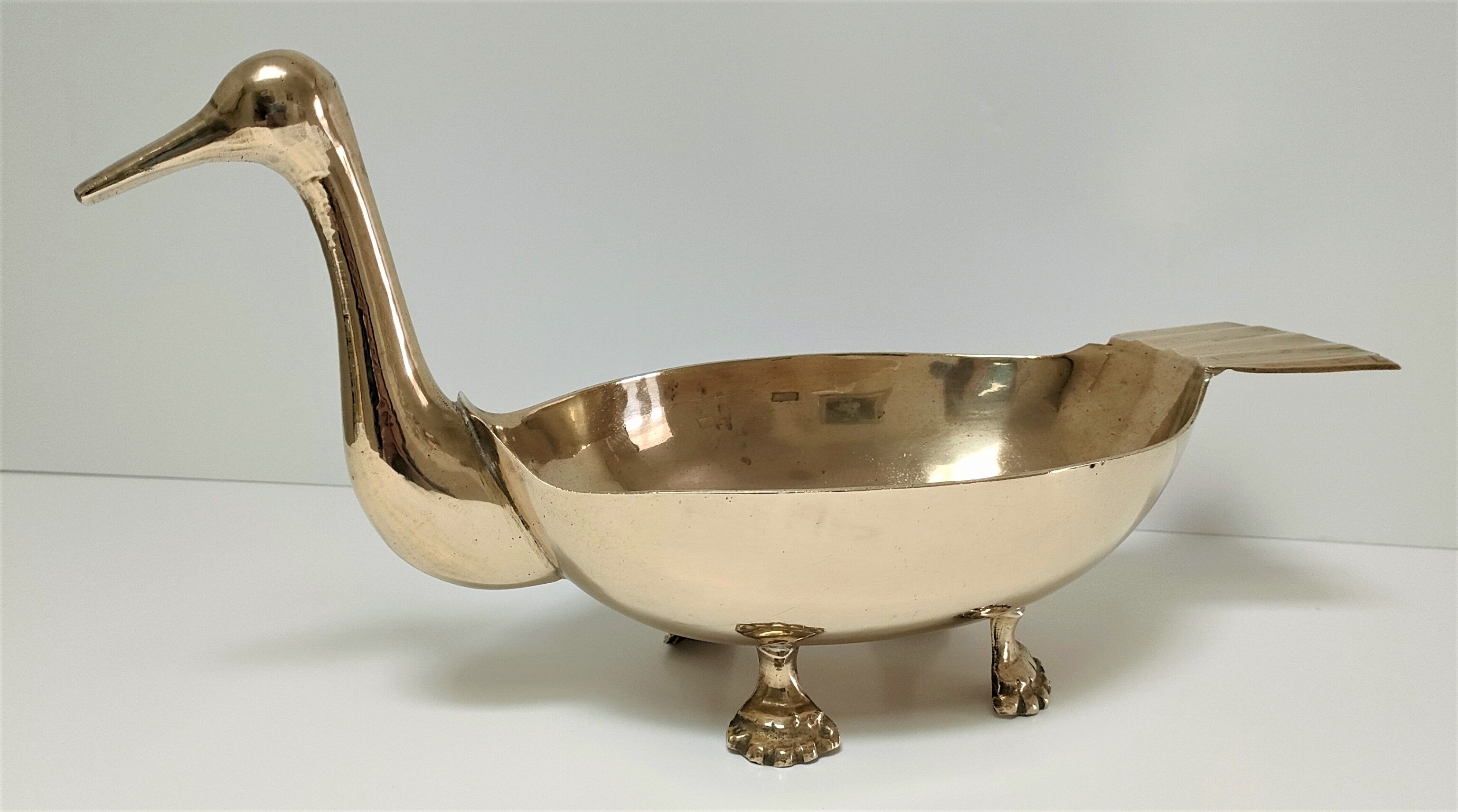 Zoomorphic cut brass bird 70s