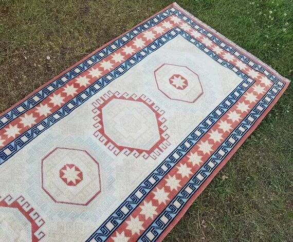 Vintage Turkish hallway rug 85x281 cm