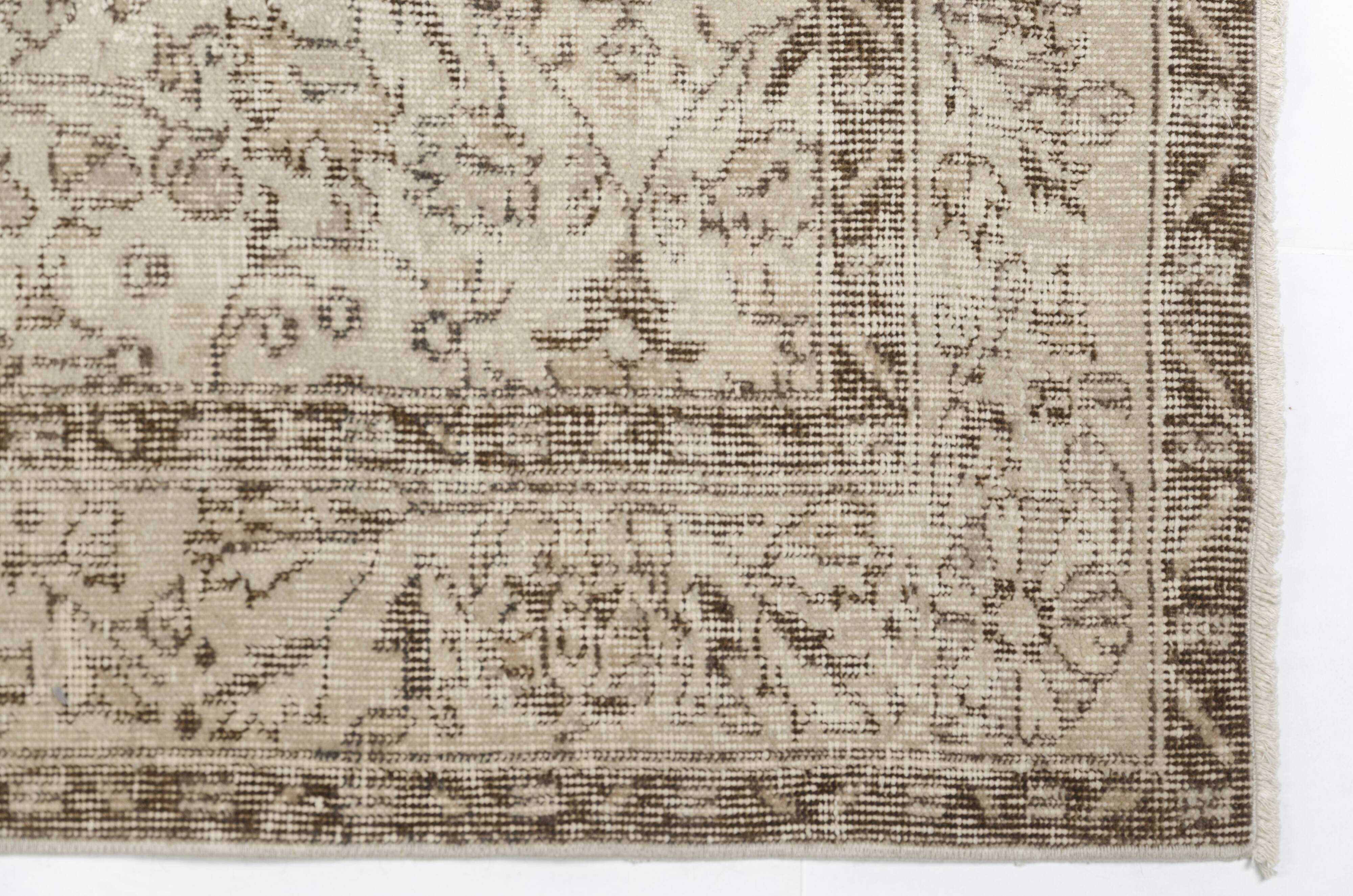 Beige Wool Tribal Carpet