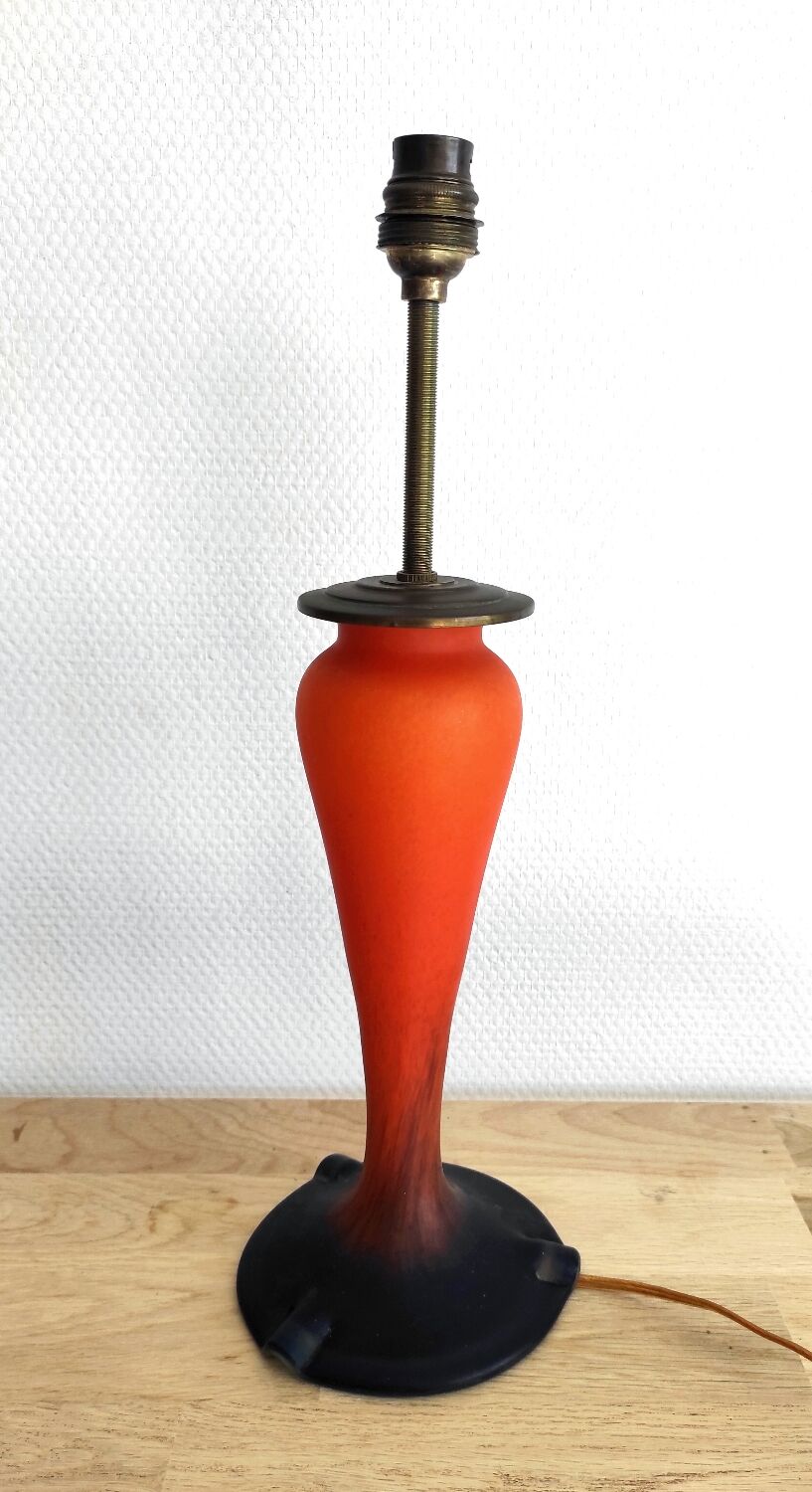 Glass paste lamp