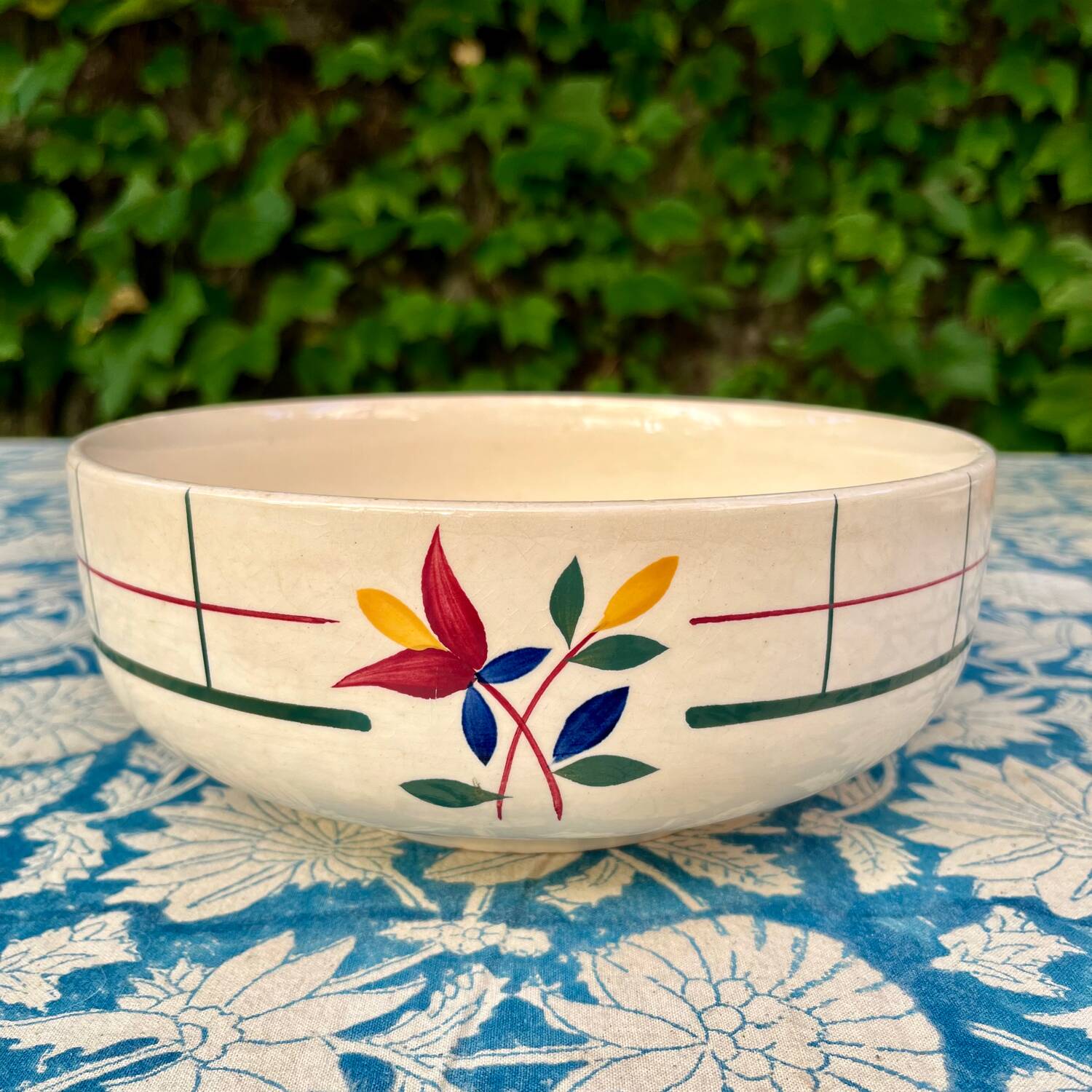 Gien faience salad bowl