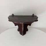 Paire d'étagères anciennes en bois sculpté